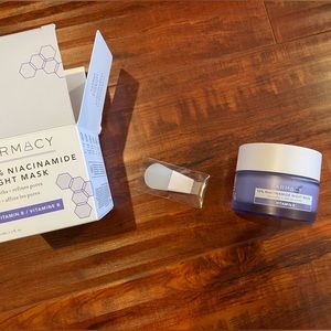 NEW Farmacy 10% niacinamide night mask